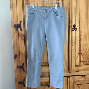 Loft gray skinny crops